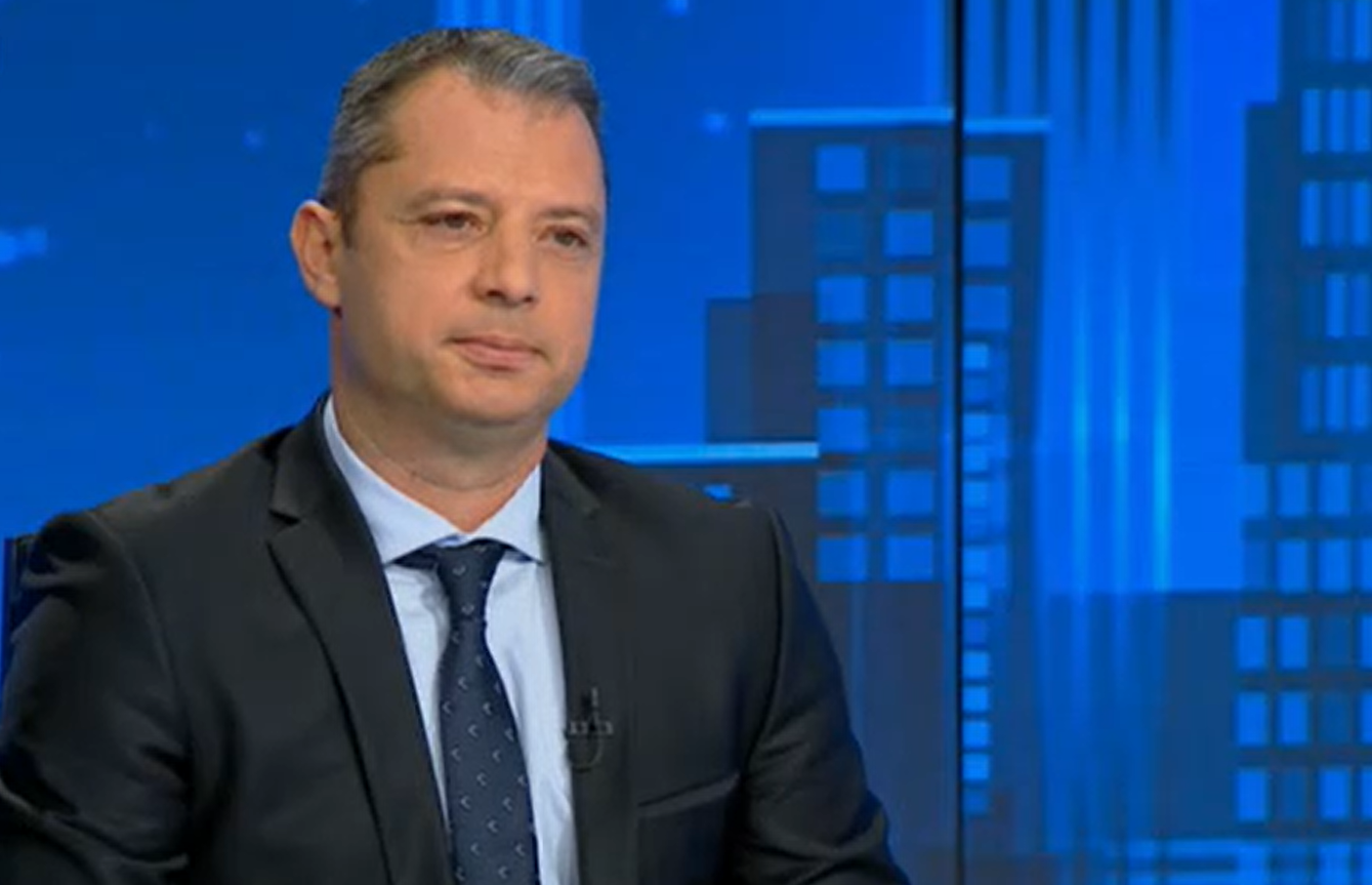 Делян Добрев: Не трябва да преговаряме с ПП, правителството им работеше за интересите на Путин