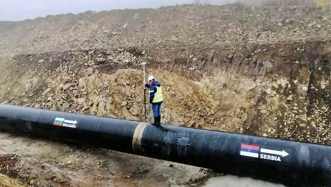 Говорител на ЕК: Въпросът за бъдещето на "Турски поток" в ЕС е философски