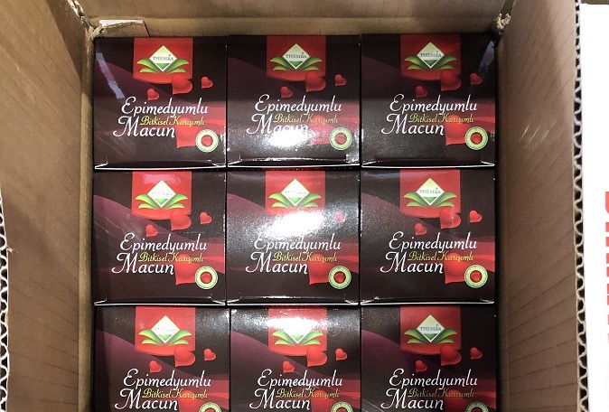 Откриха 400 килограма сексуални стимуланти в турски тир на Лесово