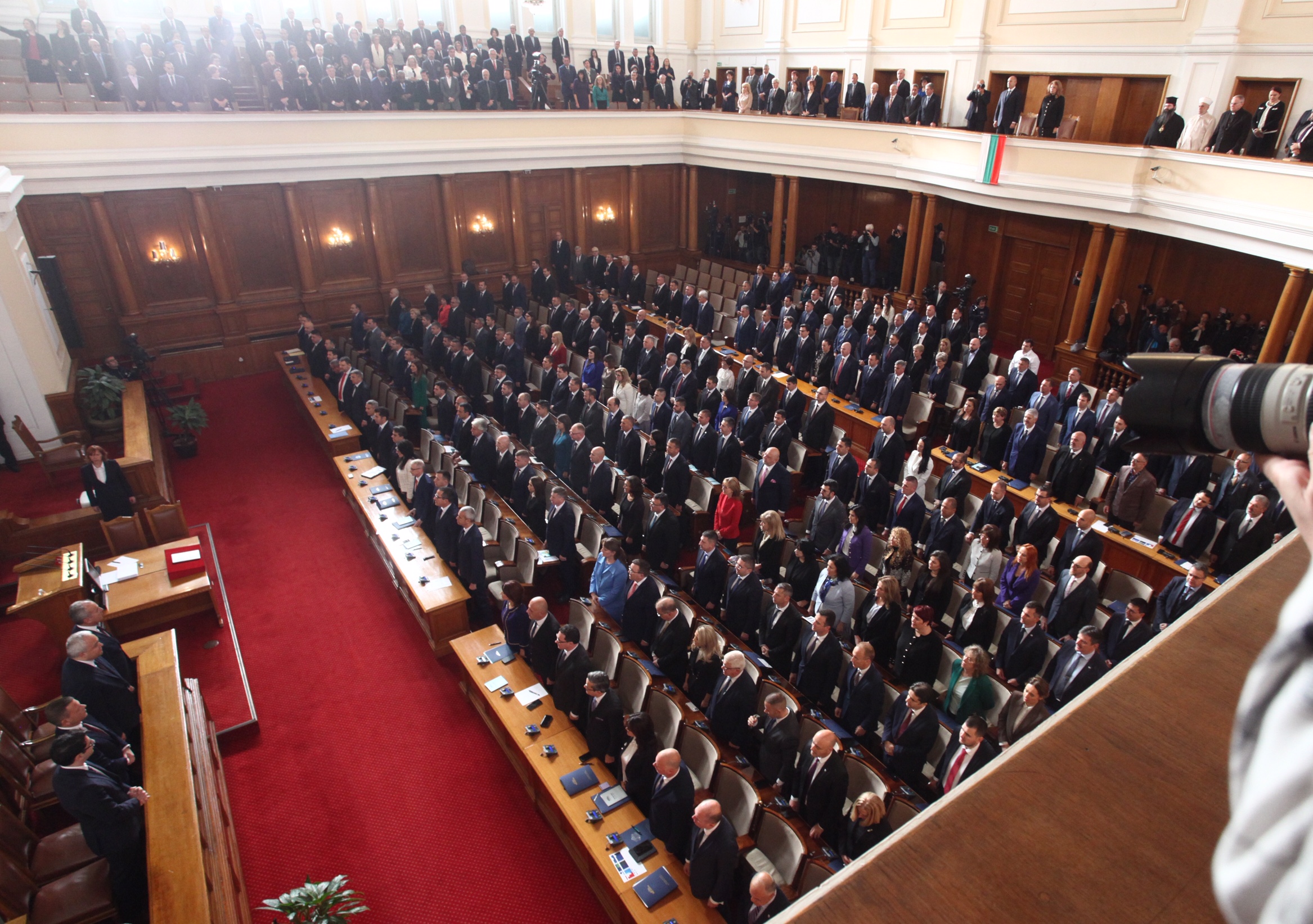 "Утре по-мъдри": НС прекрати гласуването за председател след четвъртия опит