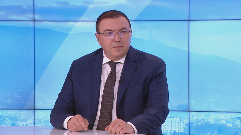 Костадин Ангелов: От "Продължаваме Промяната" не искат да има работещ парламент и правителство, а искат нови избори