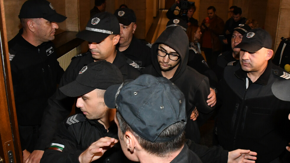 Пускат на свобода обвинения за смъртта на таксиметров шофьор в София