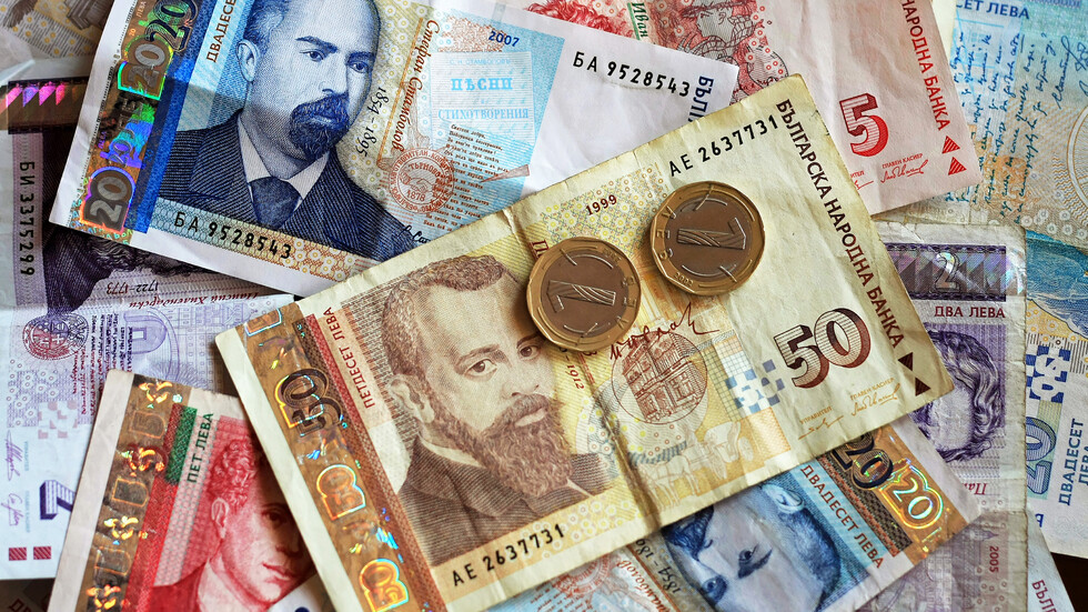 Правителството отпусна над 30 млн. лв. за обезщетения в образованието