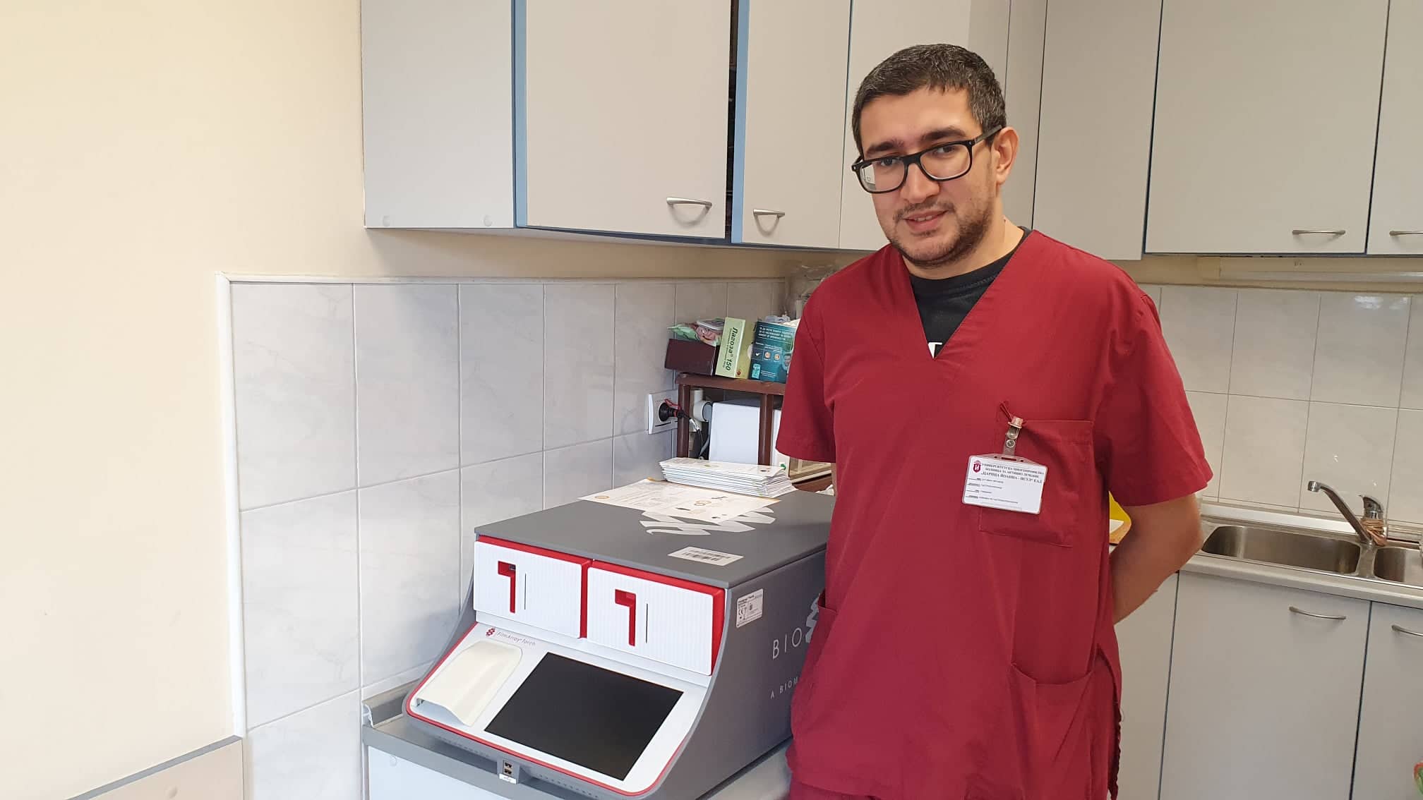 Д-р Иван Лютаков, гастроентеролог: Ново изследване открива редки микроби в червата