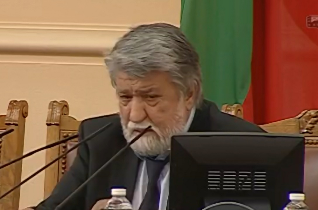 Вежди Рашидов: Дано разумът надделее над ината