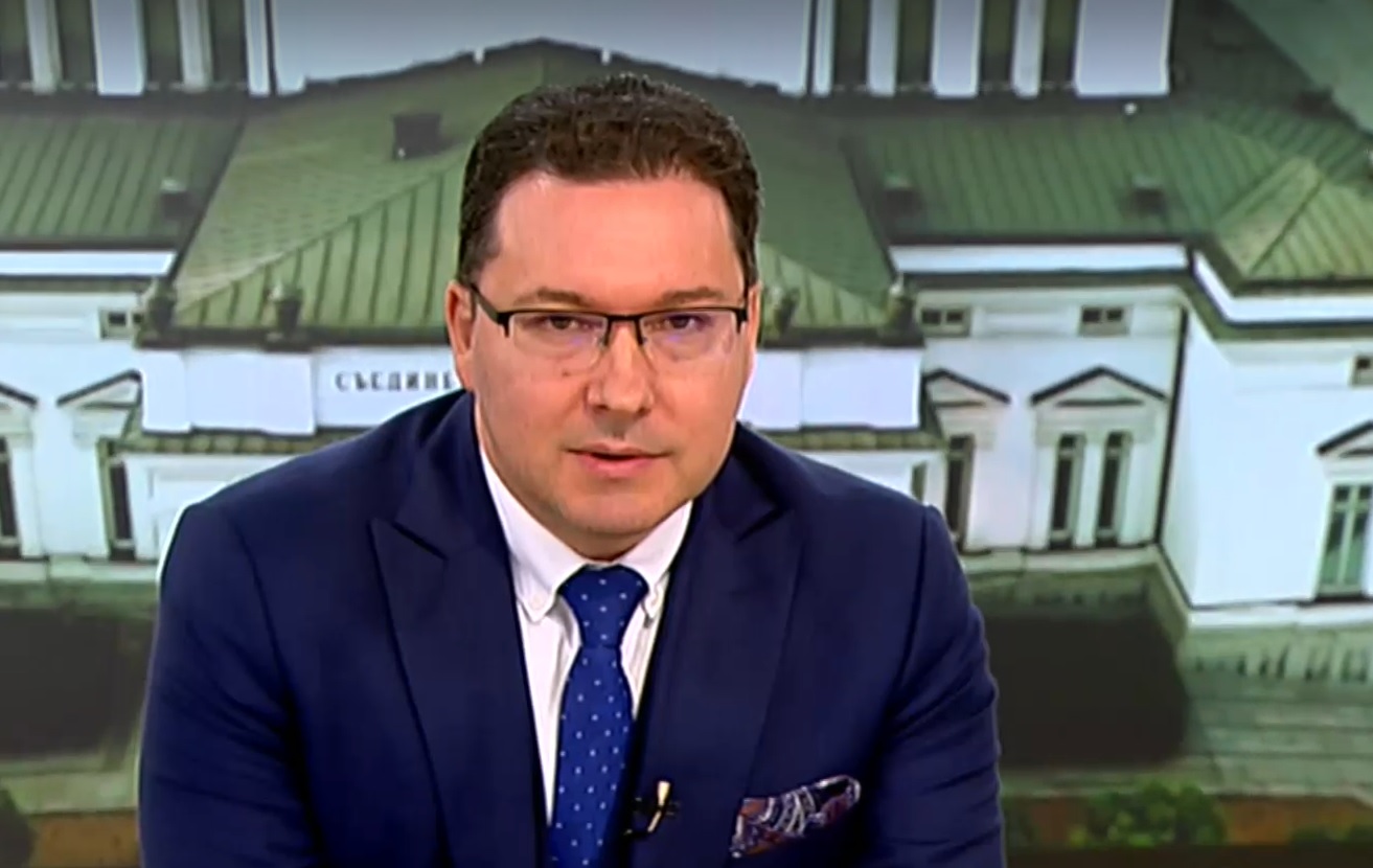 Митов: Логиката на Асен Василев ни води натам, че за следващите 3 г. трябва да вземем 45 млрд. лв.