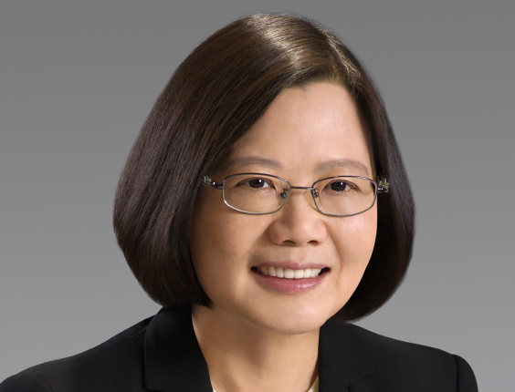 Президентът на Тайван: Няма да отстъпим пред „агресивните заплахи“ на Китай