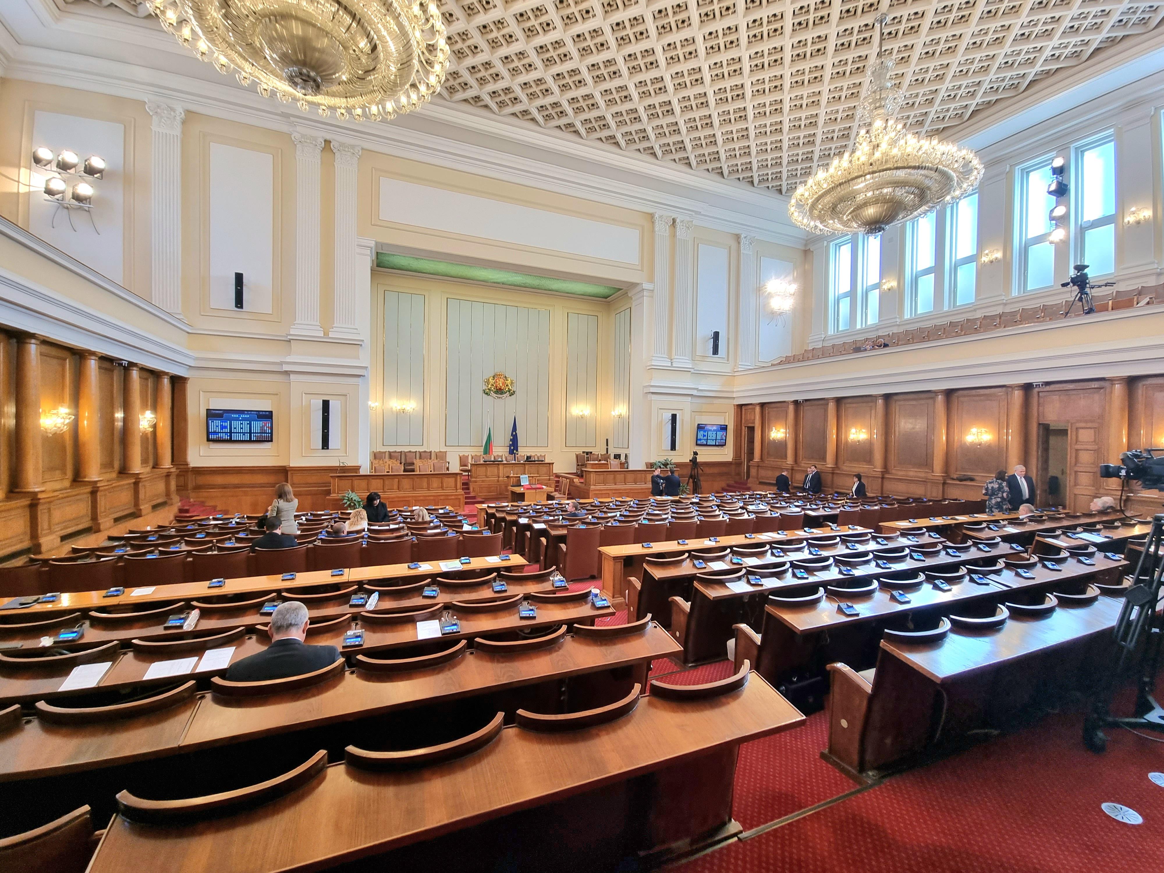 Криза на парламентаризма или криза на политическото представителство