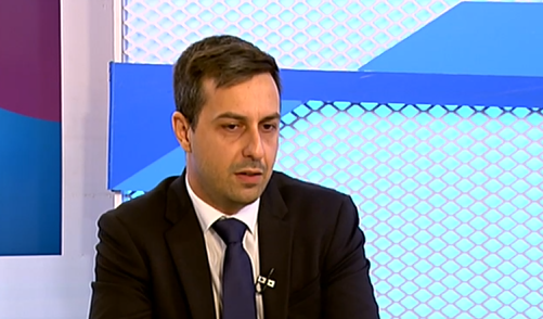 Деян Николов, „Възраждане“: Коалиция между ГЕРБ и ПП рано или късно ще се случи