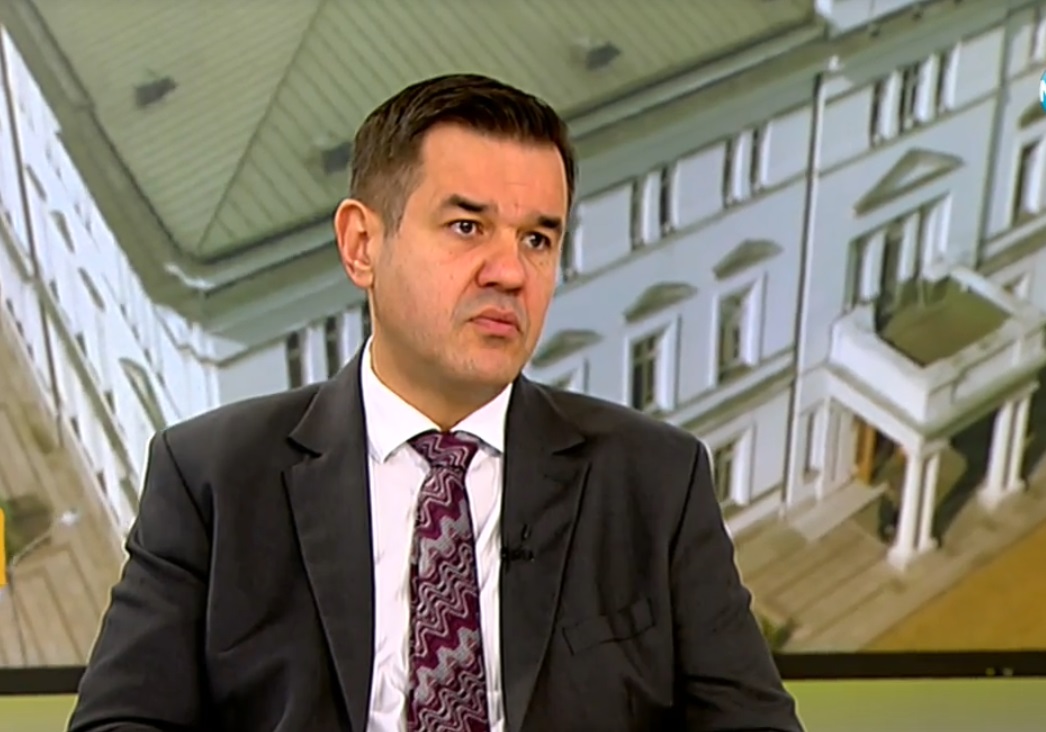 Министър Никола Стоянов: Цените на горивата няма да се понижат