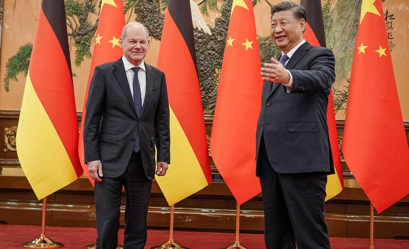 Шолц поиска Китай да повлияе на Русия за спиране на войната