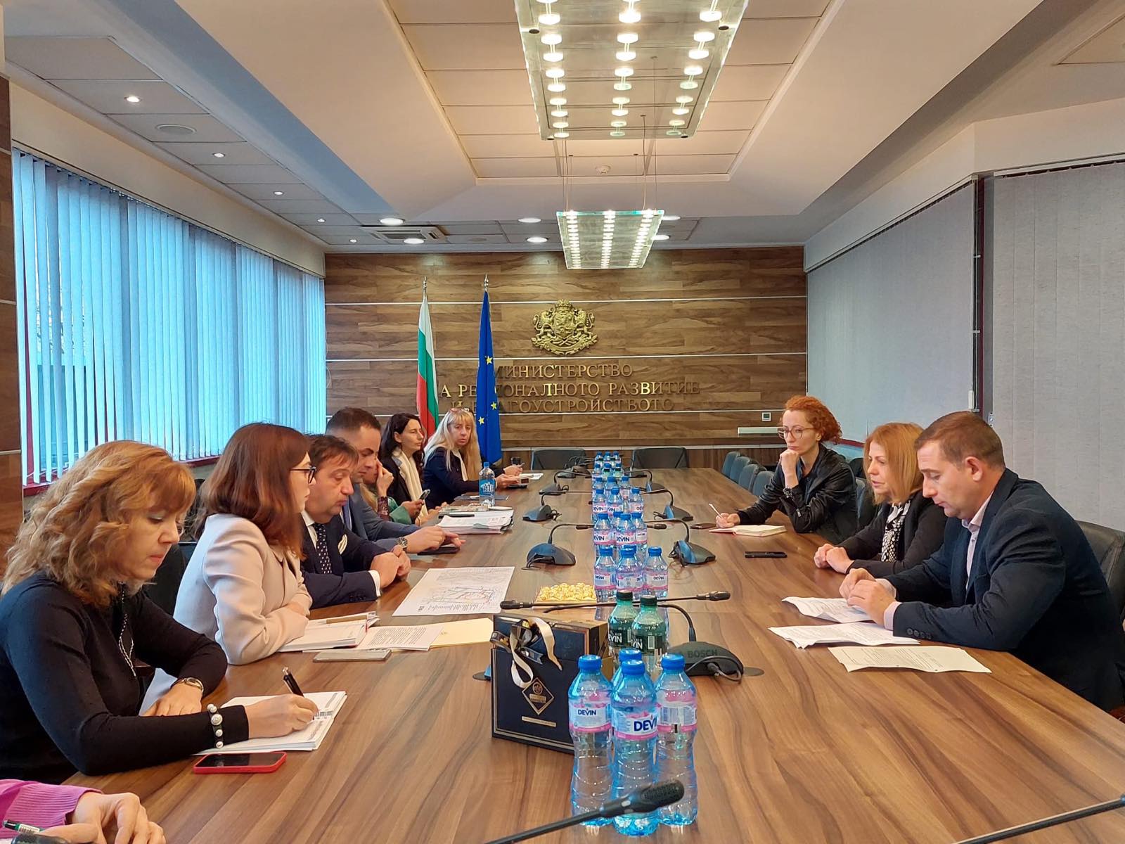 Столична община и МРРБ ще работят заедно за успешното завършване на проектите за ремонт на централна градска част