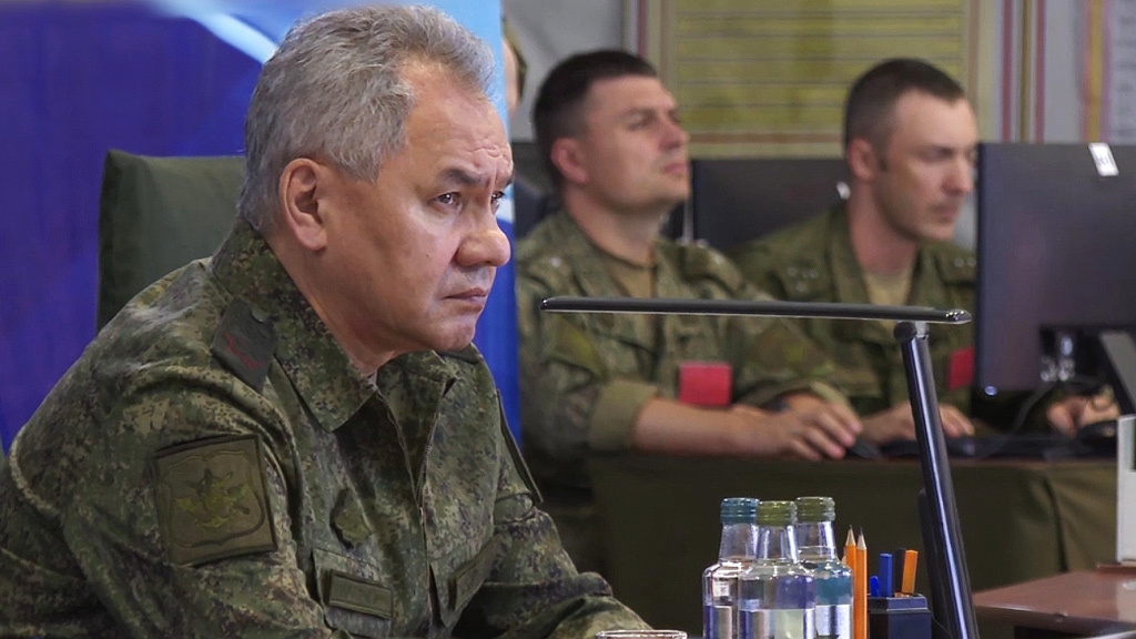 Русия отстъпва зад Днепър