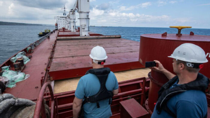 ООН започна преговори с Русия за зърнения коридор