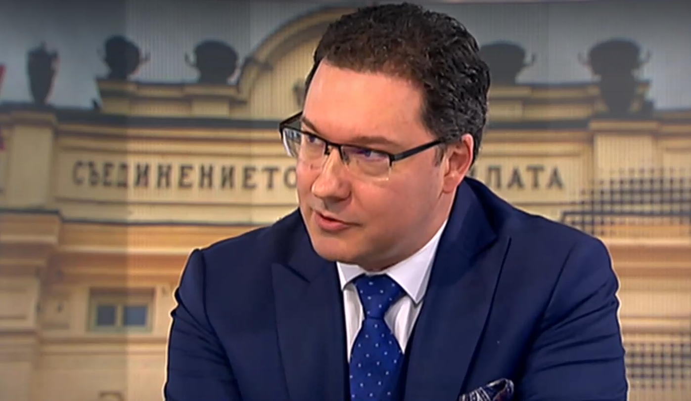 Даниел Митов: Няма как да искаш подкрепа, без това да е подписано