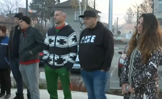 Във Вакарел се оплакват от липса на дърва за огрев