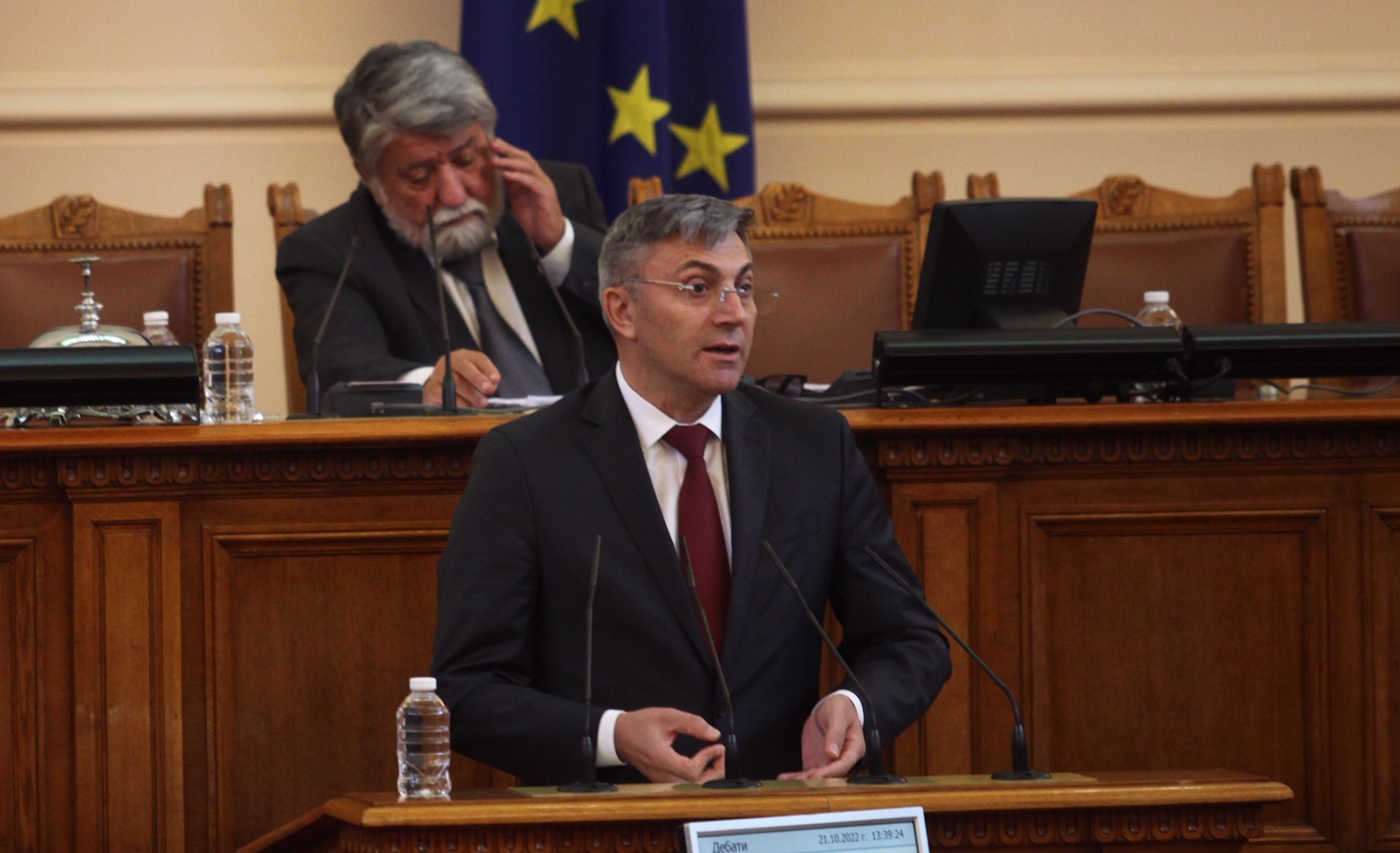 Мустафа Карадайъ: Нарушители на Конституцията са се настанили на терена на политиката