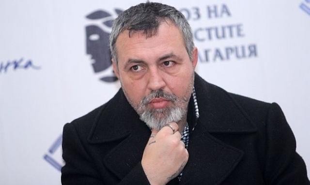 С чистки и проверки Минеков тормози артистите 