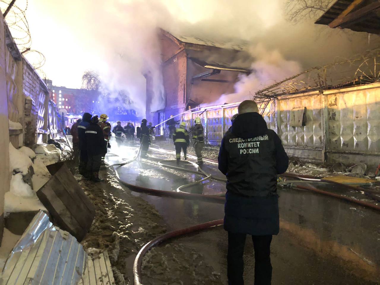Осем души загинаха при пожар в центъра на Москва