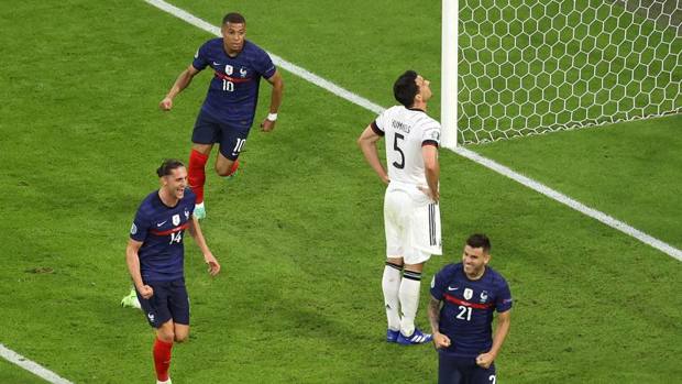 Успешна операция за Лукас Ернандес