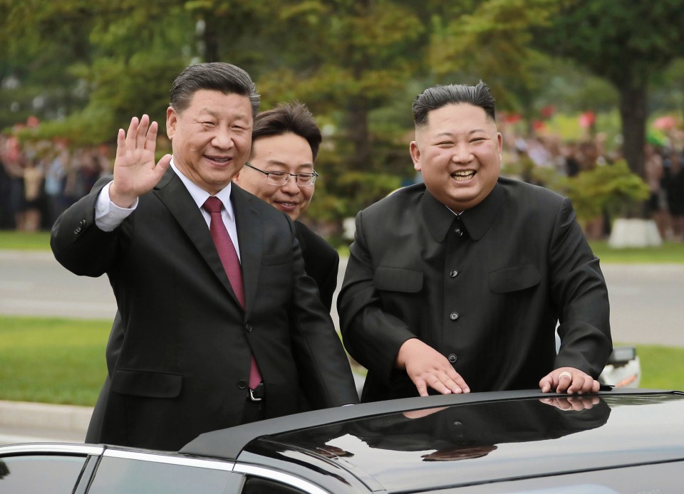 Си Цзинпин предложи на Ким Чен-ун "сътрудничество за ускоряване на мира в света"