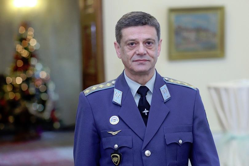 Ген. Попов: Абсолютно необходими са още осем Ф-16, за да имаме ескадрила
