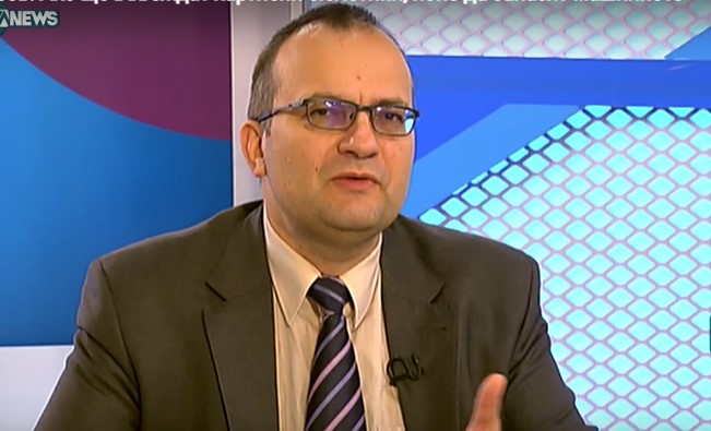 Мартин Димитров: Ако ще въвеждат хартиени бюлетини, поне да запазят машинното броене