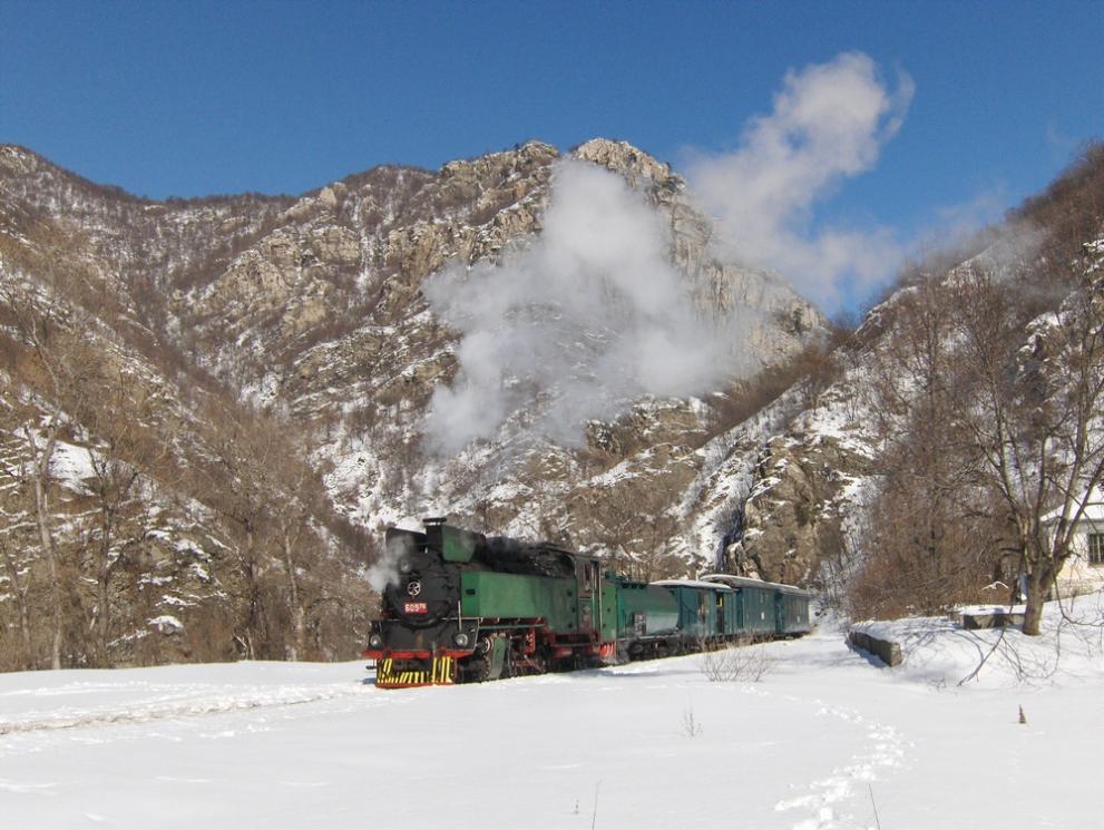 Коледен влак с парен локомотив ще пътува по теснолинейката
