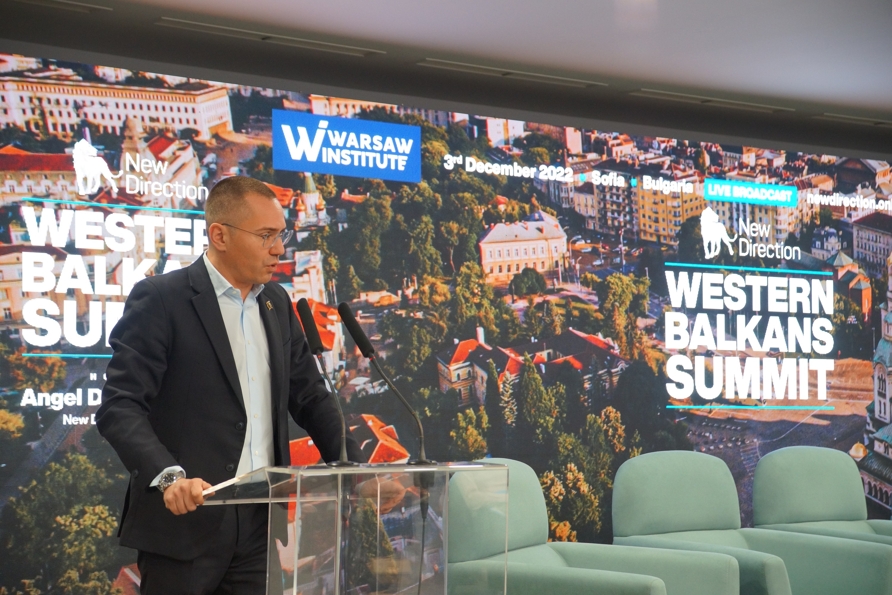 Ангел Джамбазки: Възхвалата на бивши тоталитарни и комунистически режими е несъвместима с членството в ЕС