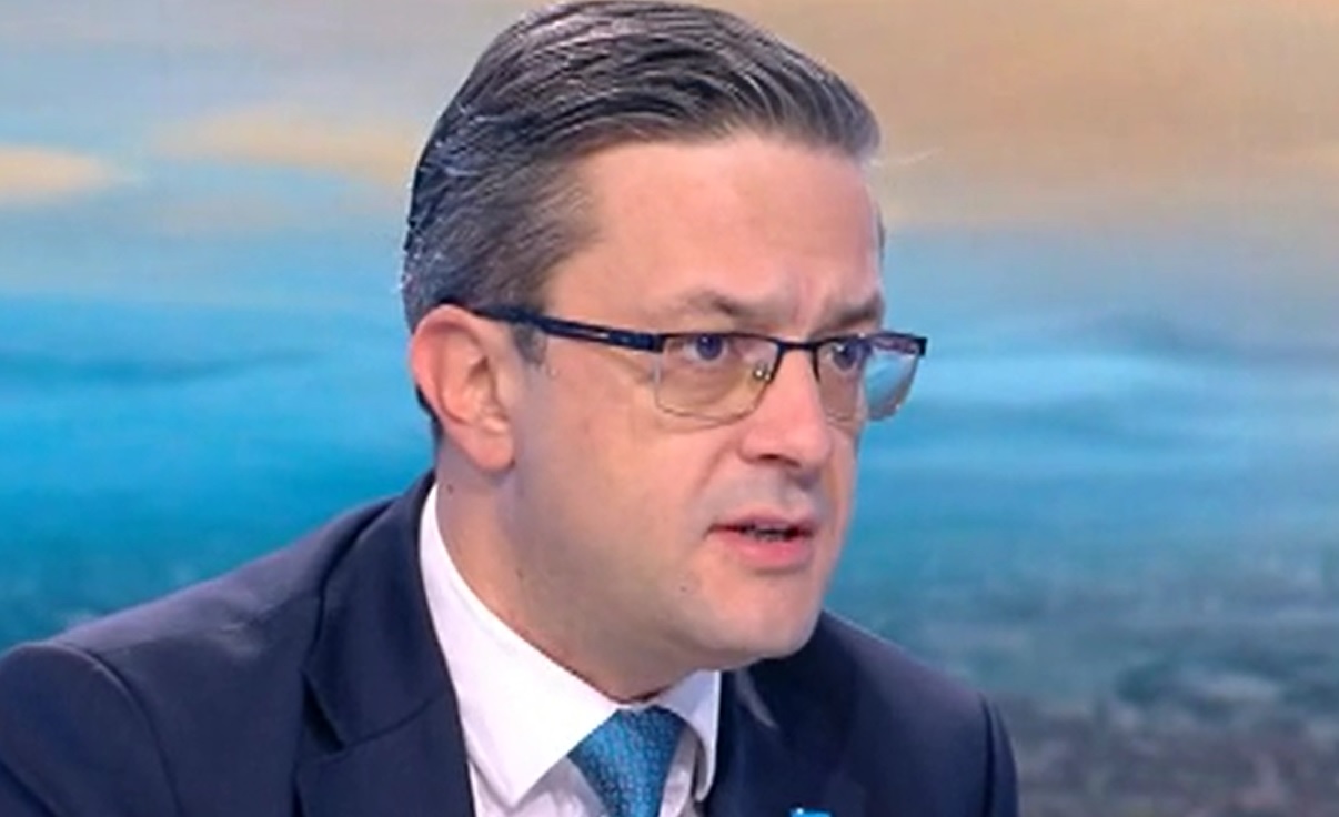 Тома Биков: Днес ще решим кой да е премиер, мисля, че това трябва да е Борисов