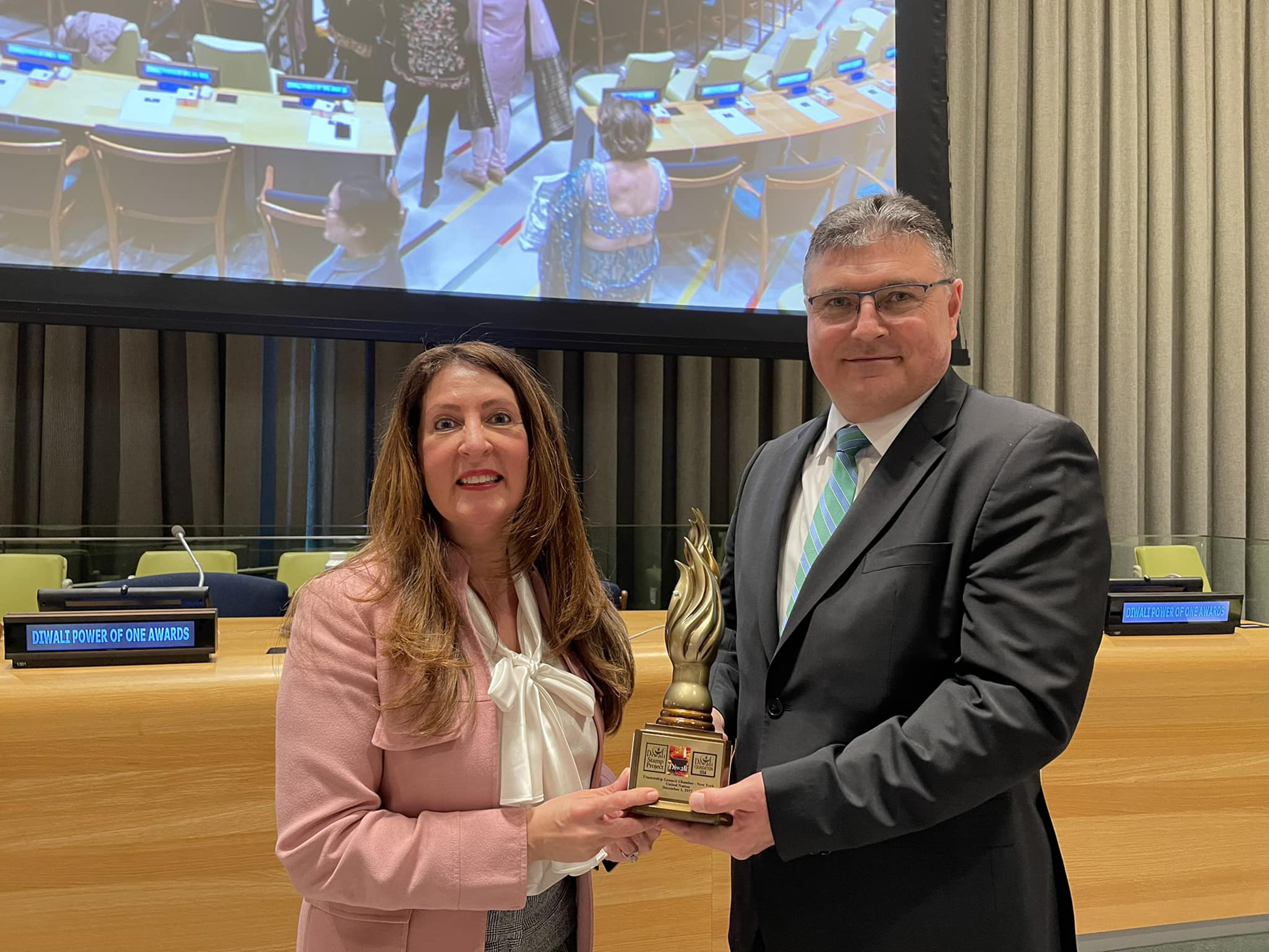 Наградиха посланика ни в САЩ Георги Панайотов