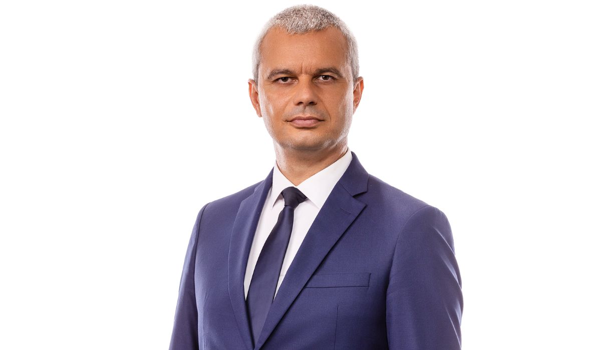 Костадин Костадинов: „Възраждане“ няма да отиде на срещата с проф. Николай Габровски