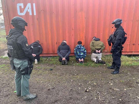 Оставиха в ареста четиримата задържани в Равно поле при акция "Бяло"