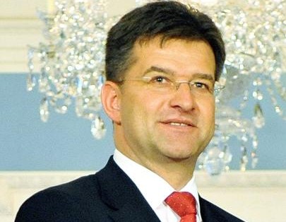 Мирослав Лайчак в Прищина: Барикадите трябва да се премахнат с диалог, а не с булдозери