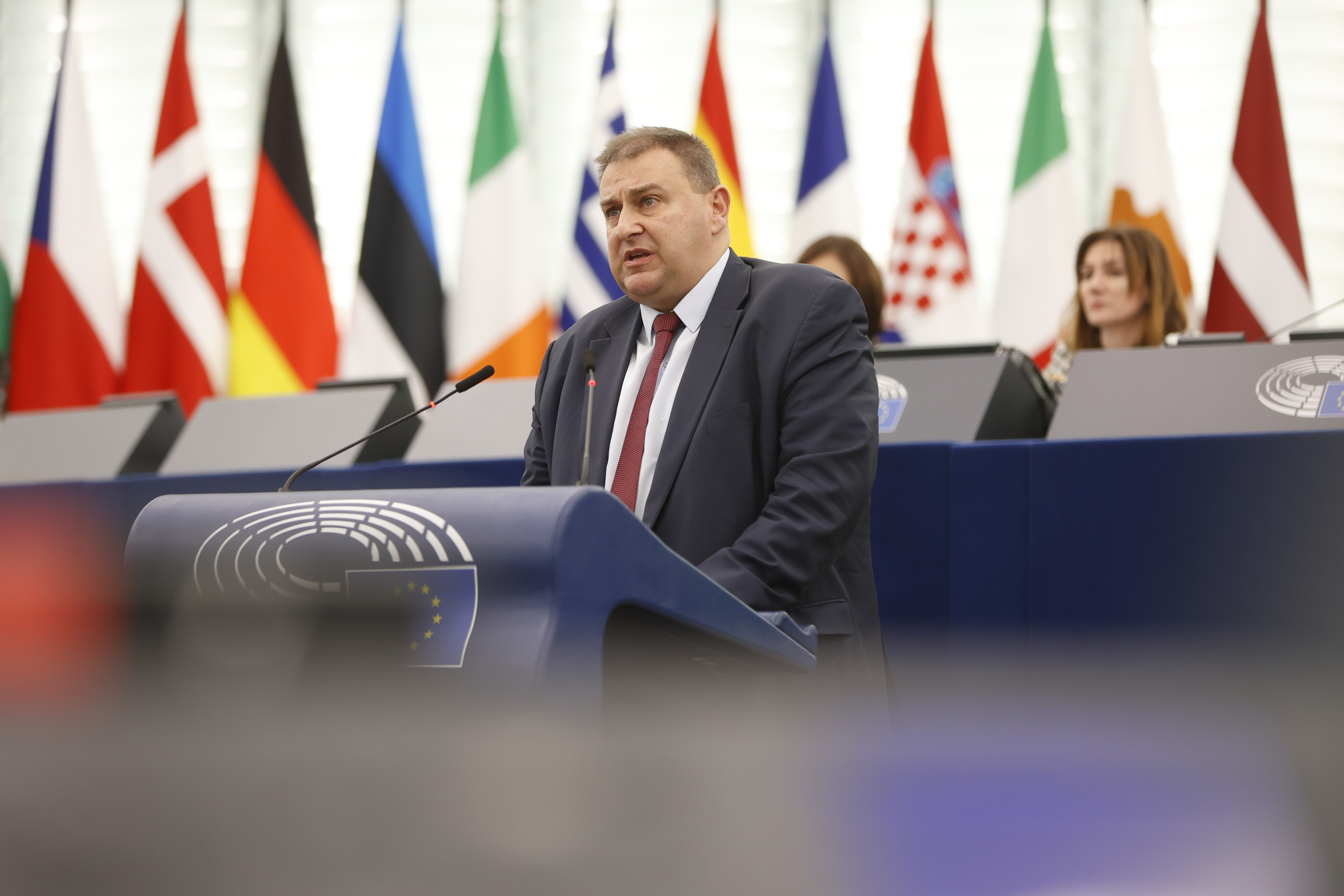 Емил Радев от трибуната на ЕП: Двойните стандарти за Шенген подхранват евроскептицизма