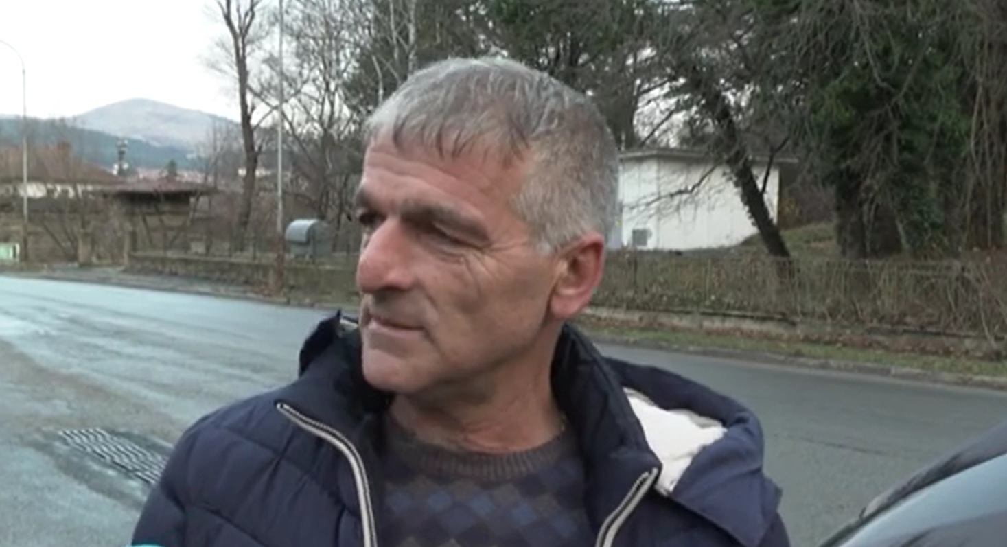 Баща и син стопаджии задигнаха 10 000 евро от шофьор