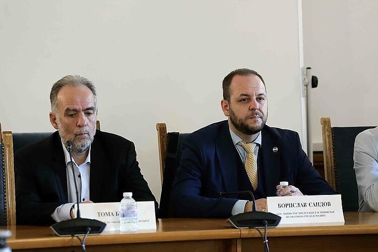 Нова проверка срещу Сандов - за 4,7 милиона, дадени без търг