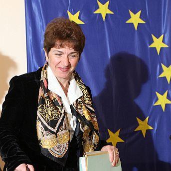 С указ на президента: Меглена Плугчиева вече не е посланик на Черна гора