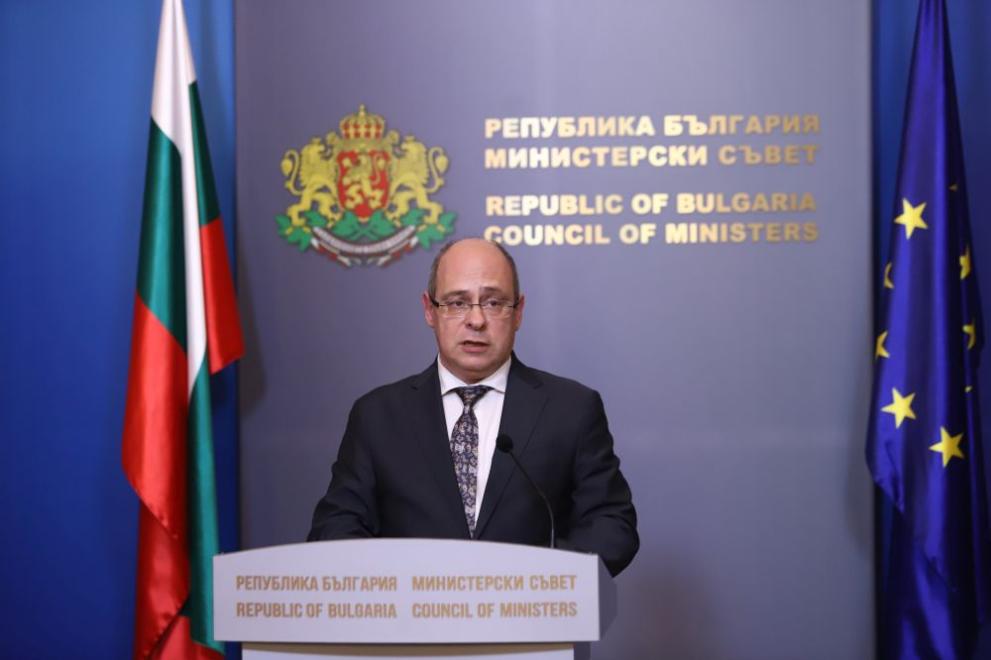 Минималната заплата става 780 лв. от 1 януари (обзор)
