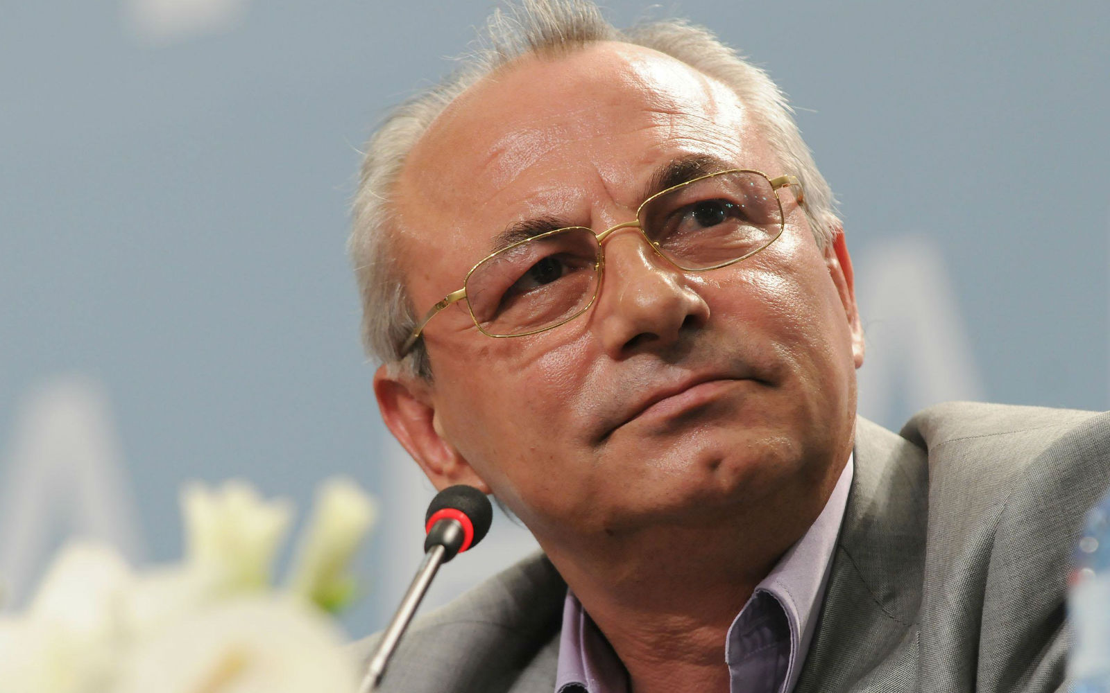 Д-р Ахмед Доган: През изминалата 2022 г. окончателно рухнаха легендите за „героите-спасители” и за „лошите”