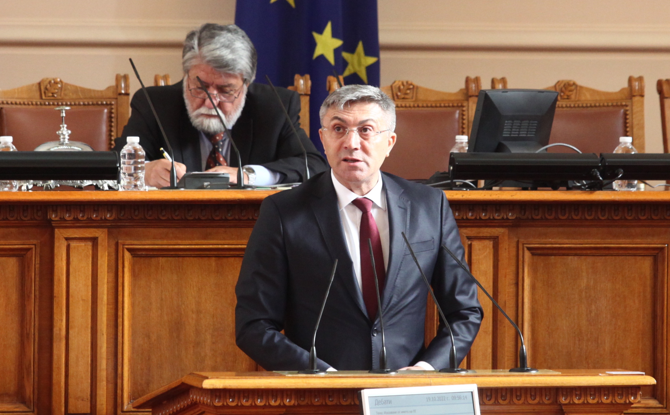 Карадайъ: Отговорността изисква да намерим решение за редовен кабинет с ясен хоризонт и конкретни задачи