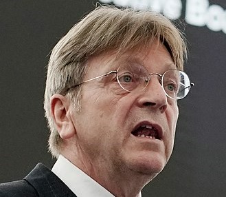 Бившият белгийски премиер Ги Верхофстад: Ефектът от санкциите на ЕС срещу Русия е нулев