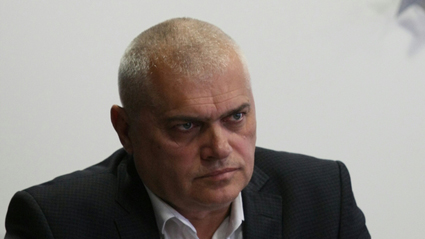 Валентин Радев: Трафикът на мигранти вече е бизнес, МВР не може да се справи