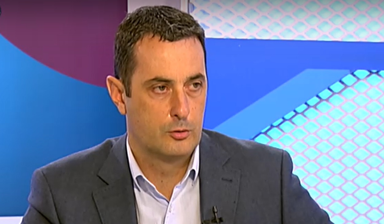 Георги Гвоздейков: Процедурата за закупуване на медицински хеликоптер е в ход