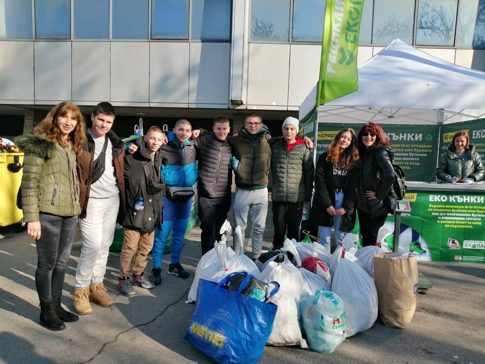Над 3,5 тона стъкло и близо 500 кг пластмаса бяха събрана по време на кампанията, посветена на разделното събиране