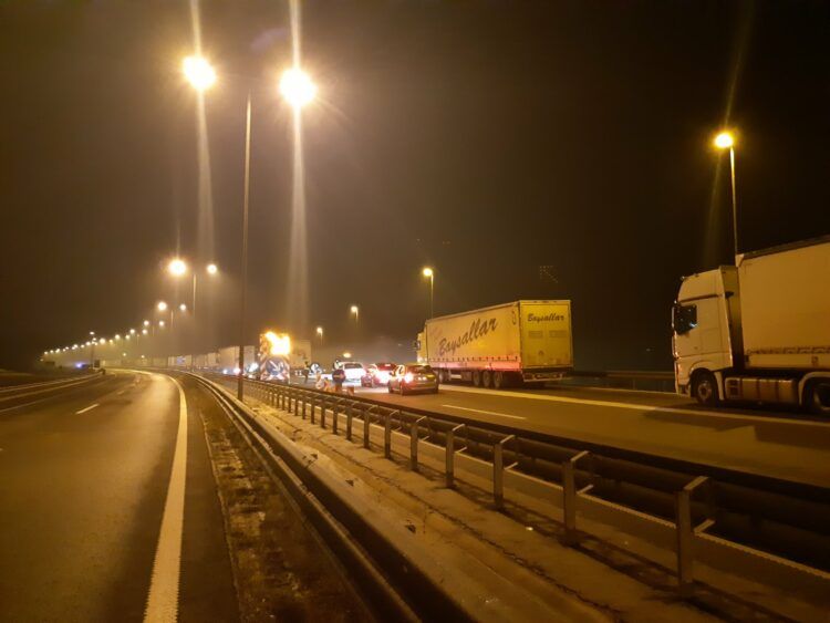 Отстраниха опасността от изтичане на амоняк край Пирот