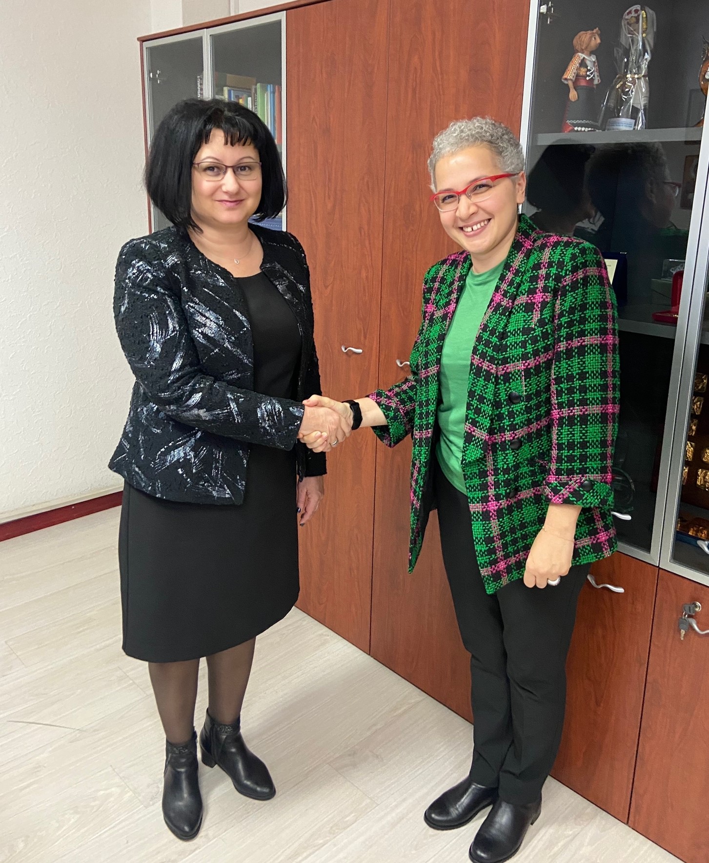 МОН: 2250 деца и ученици от Украйна са записани в български училища и детски градини