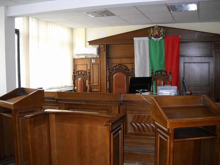 Съд за столичанин, убил човек заради игра на карти