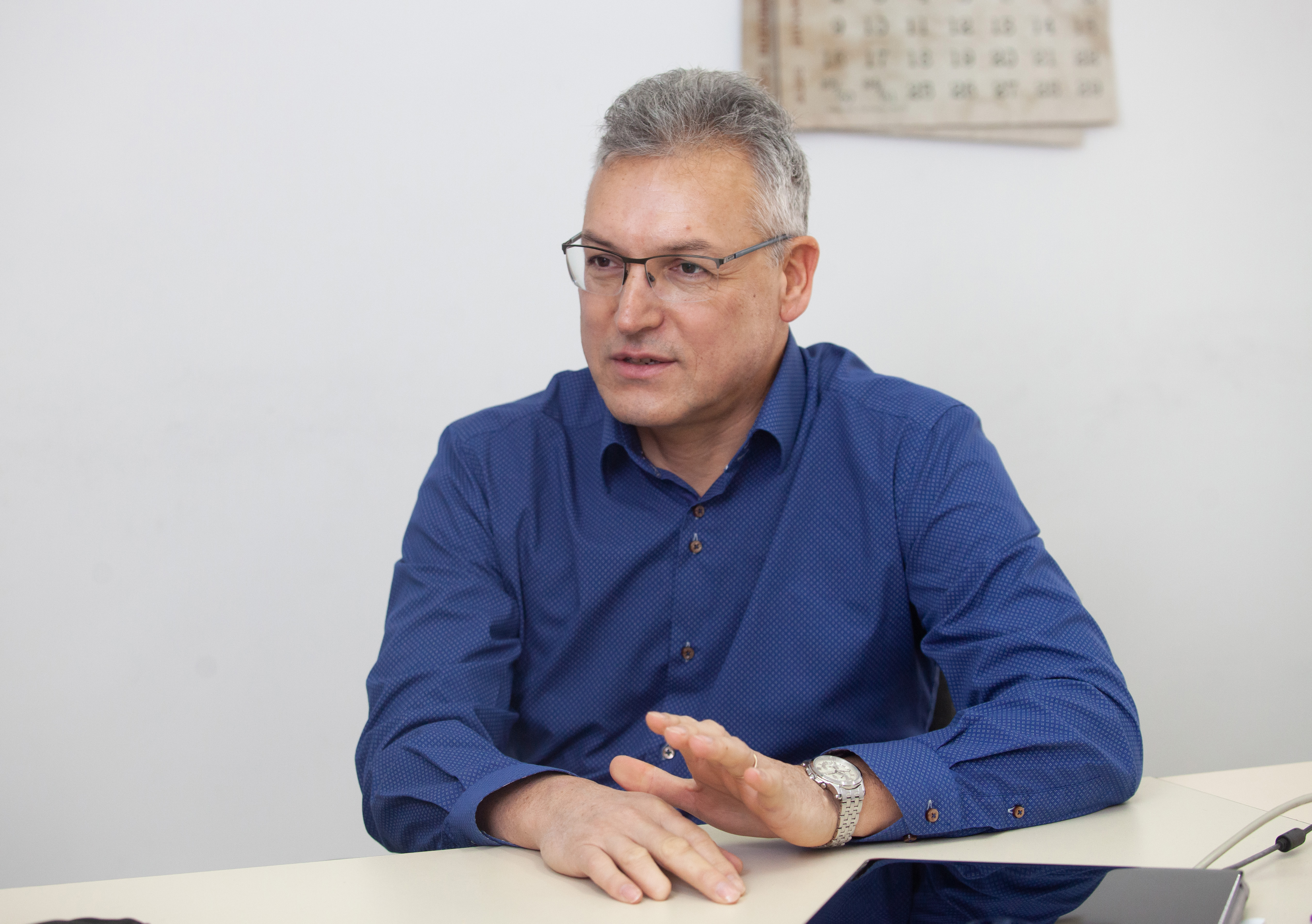 Политологът Валери Жаблянов, пред Труд News: Промените в БСП са неизбежни