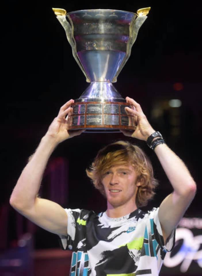 Андрей Рубльов се класира на 1/8-финалите на Australian Open